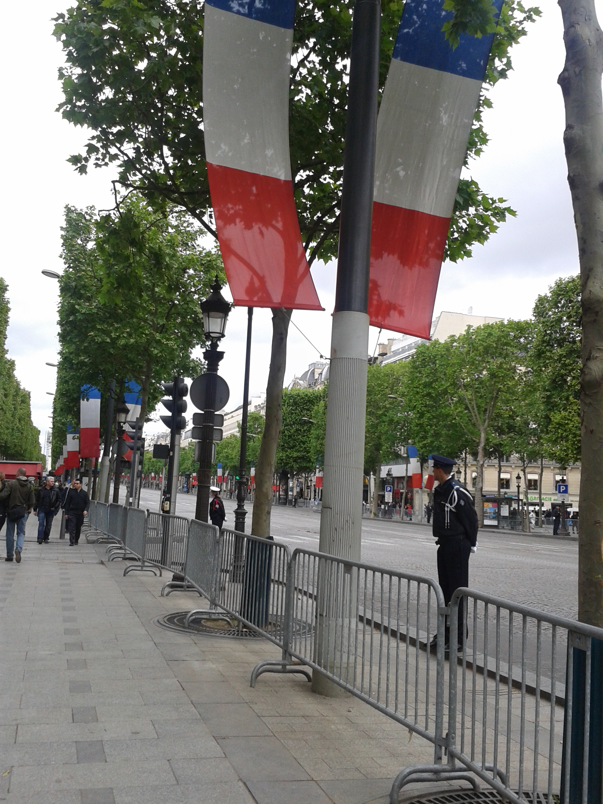 Champs Elysées